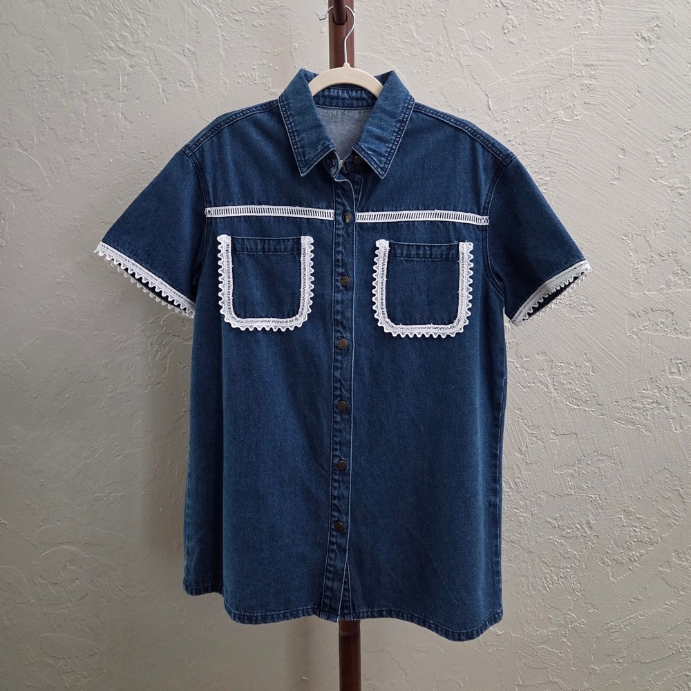 D102. Women's Lace Trim Denim Button‎ Down Dress